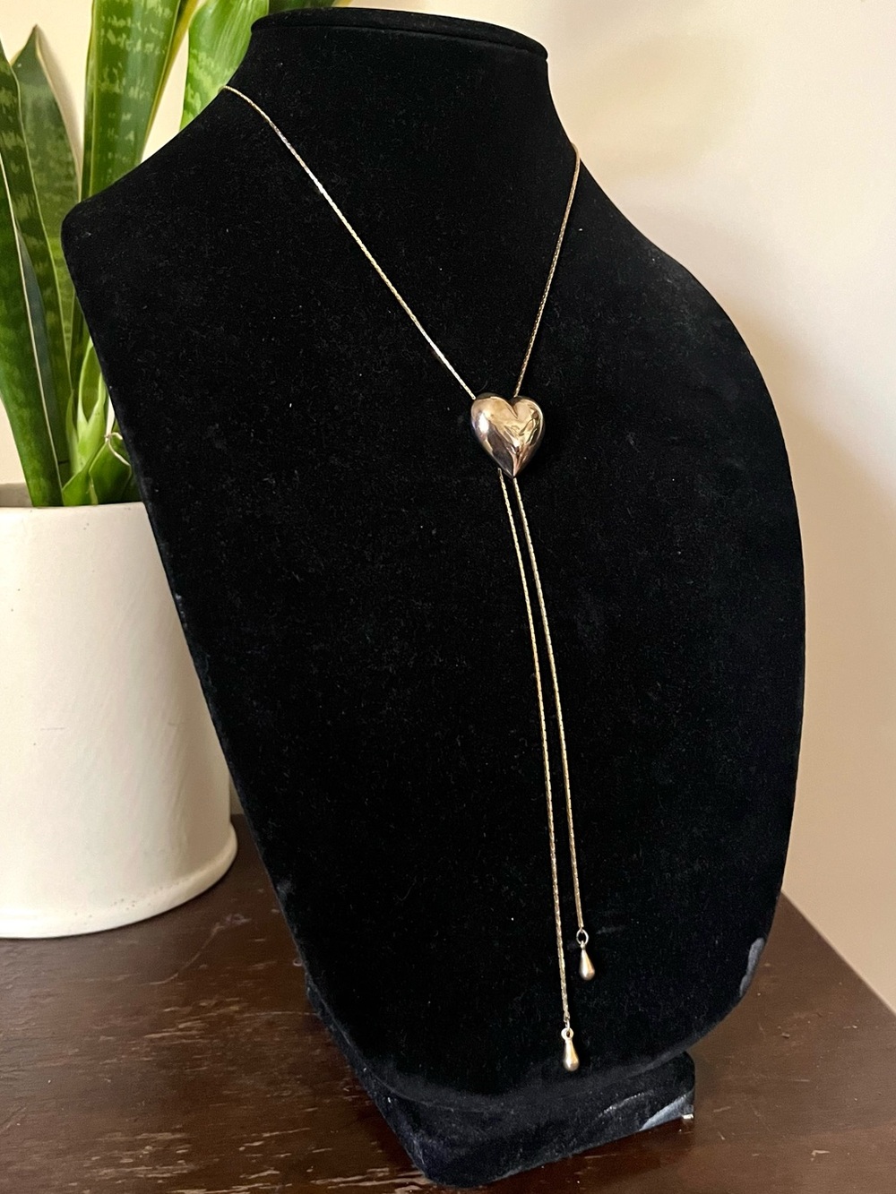 Vintage Gold-Tone Heart Slider Lariat Necklace with Teardrop Ends